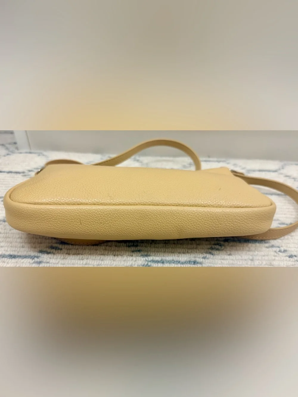 LONGCHAMP Vintage Y2K Beige Pebbled Leather Baguette Crossbody Made In France